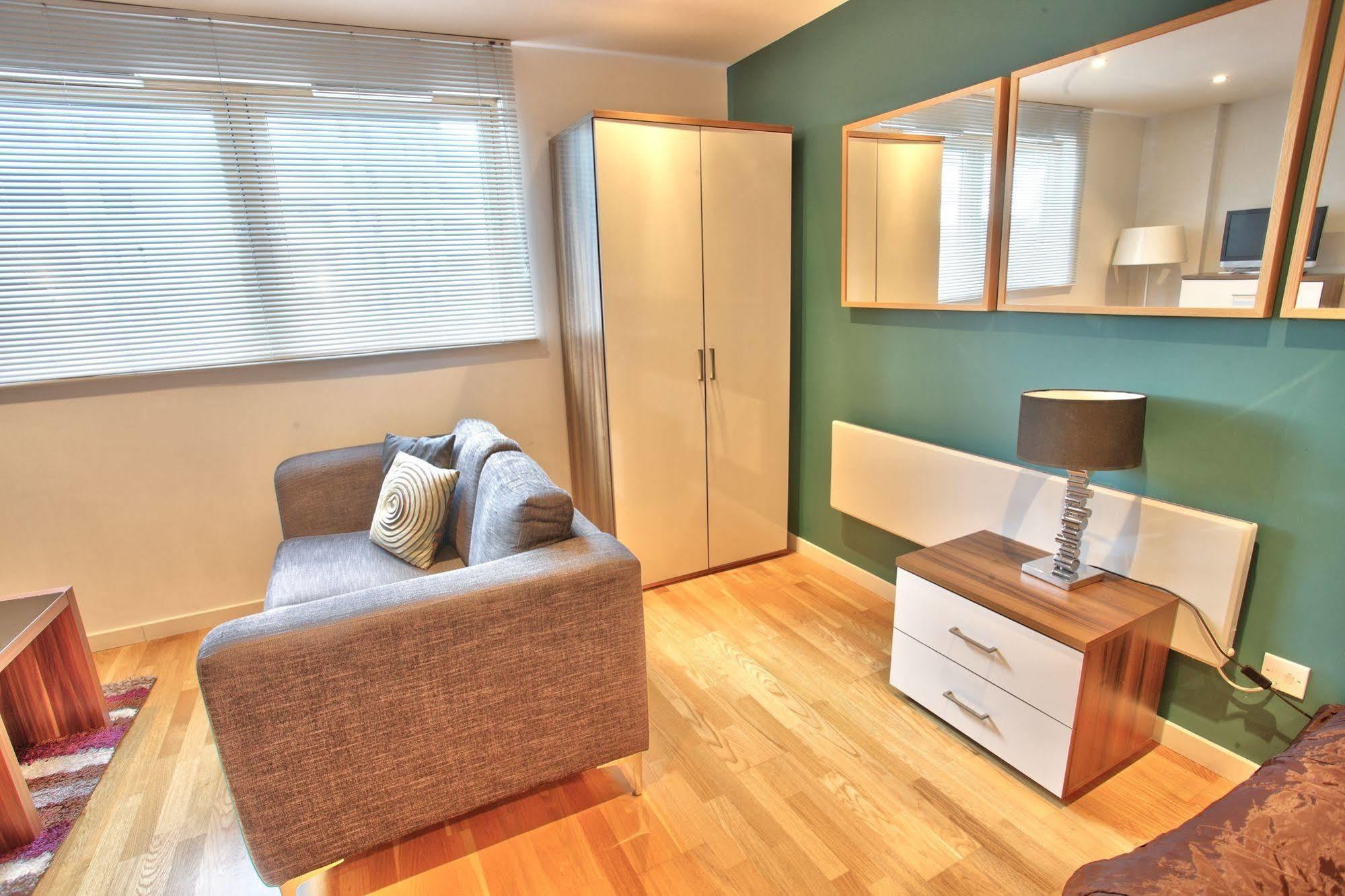 Quay Apartments Leeds ليدز المظهر الخارجي الصورة